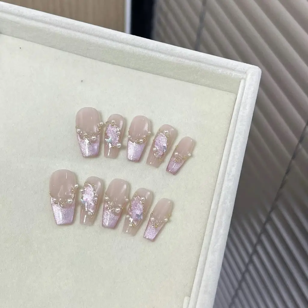Glazed Moonlight Handmade Wear - огляд і ціна Nail Art Cat Eye Pink