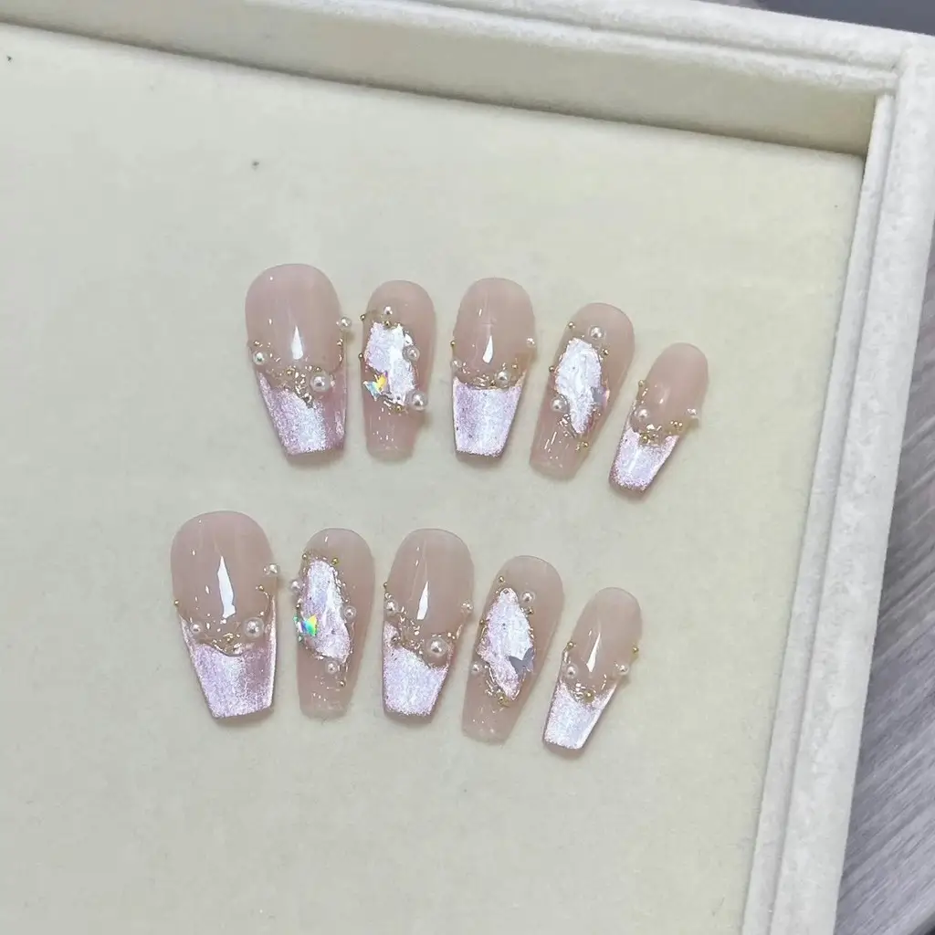 Glazed Moonlight Handmade Wear - огляд і ціна Nail Art Cat Eye Pink